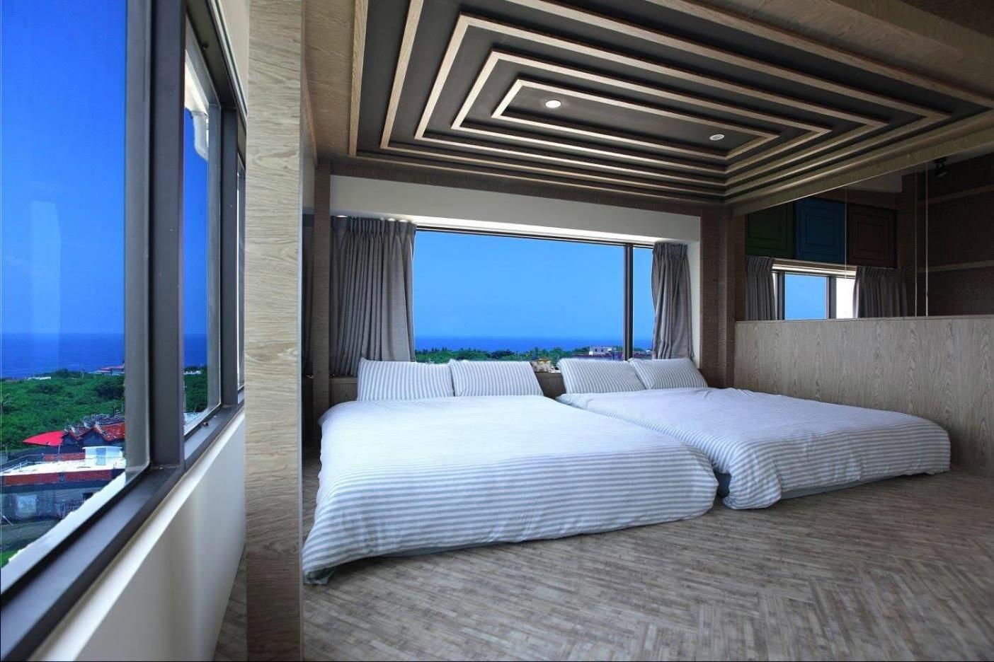 琉球茶室 現代館 Bed and Breakfast Xiaoliuqiu Eksteriør billede