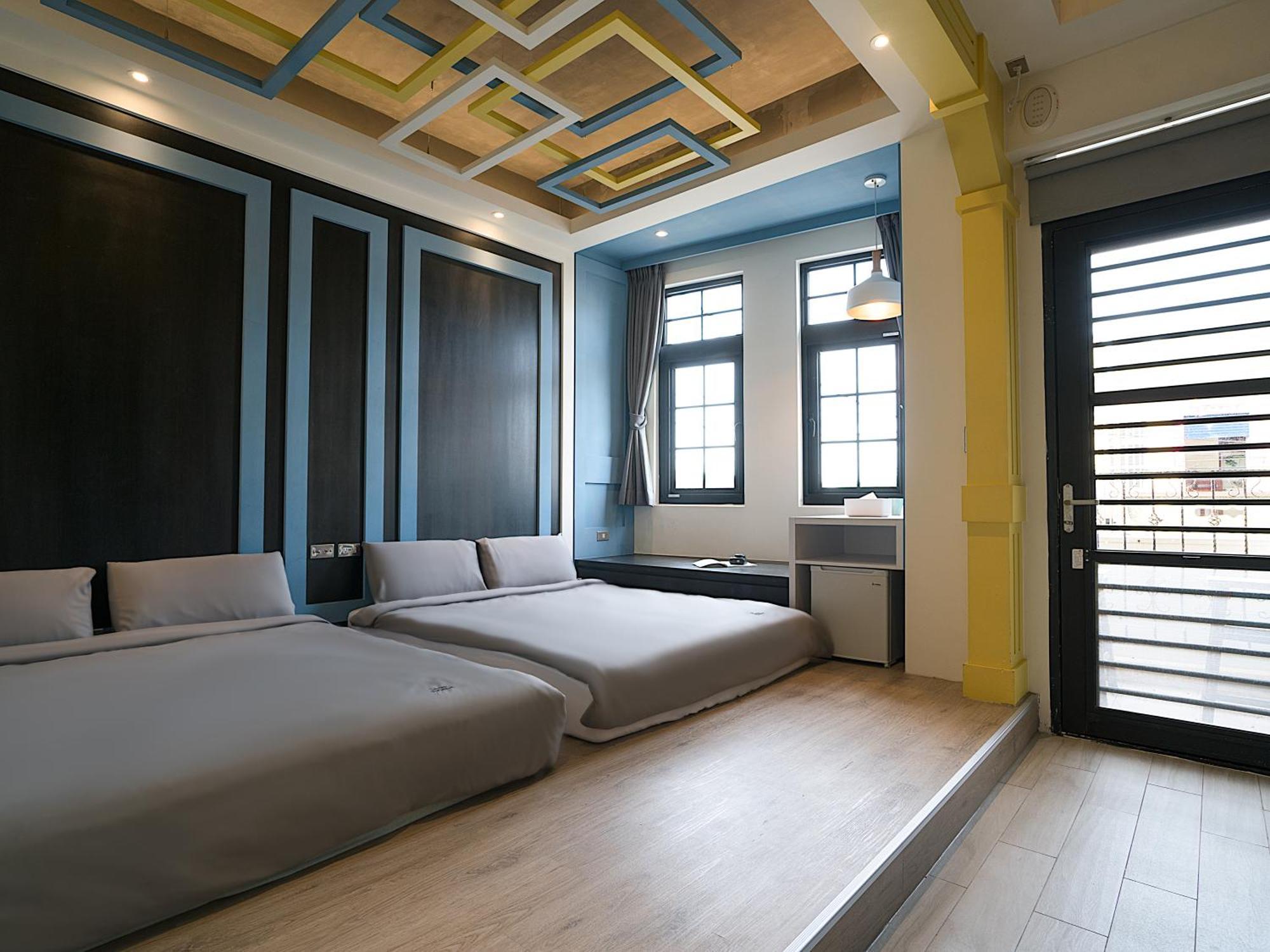 琉球茶室 現代館 Bed and Breakfast Xiaoliuqiu Eksteriør billede