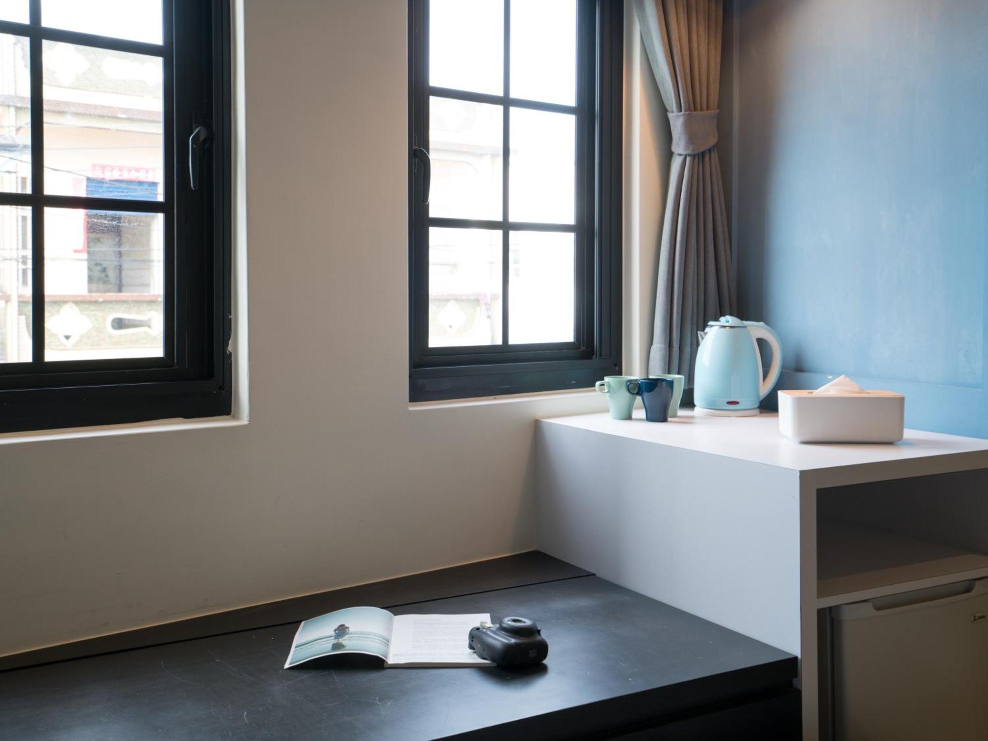 琉球茶室 現代館 Bed and Breakfast Xiaoliuqiu Eksteriør billede