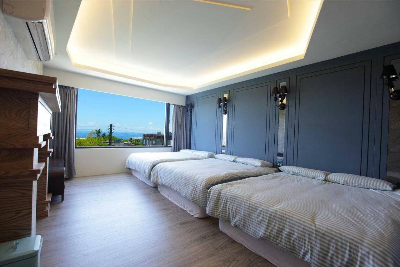 琉球茶室 現代館 Bed and Breakfast Xiaoliuqiu Eksteriør billede